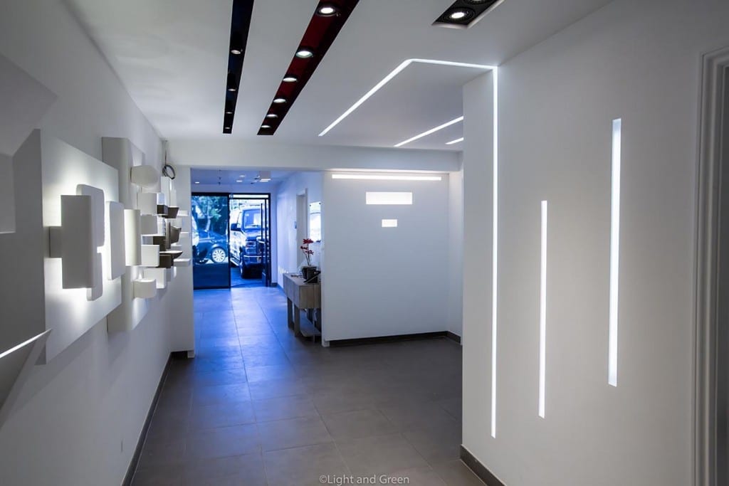Showroom Light & Green Lighting